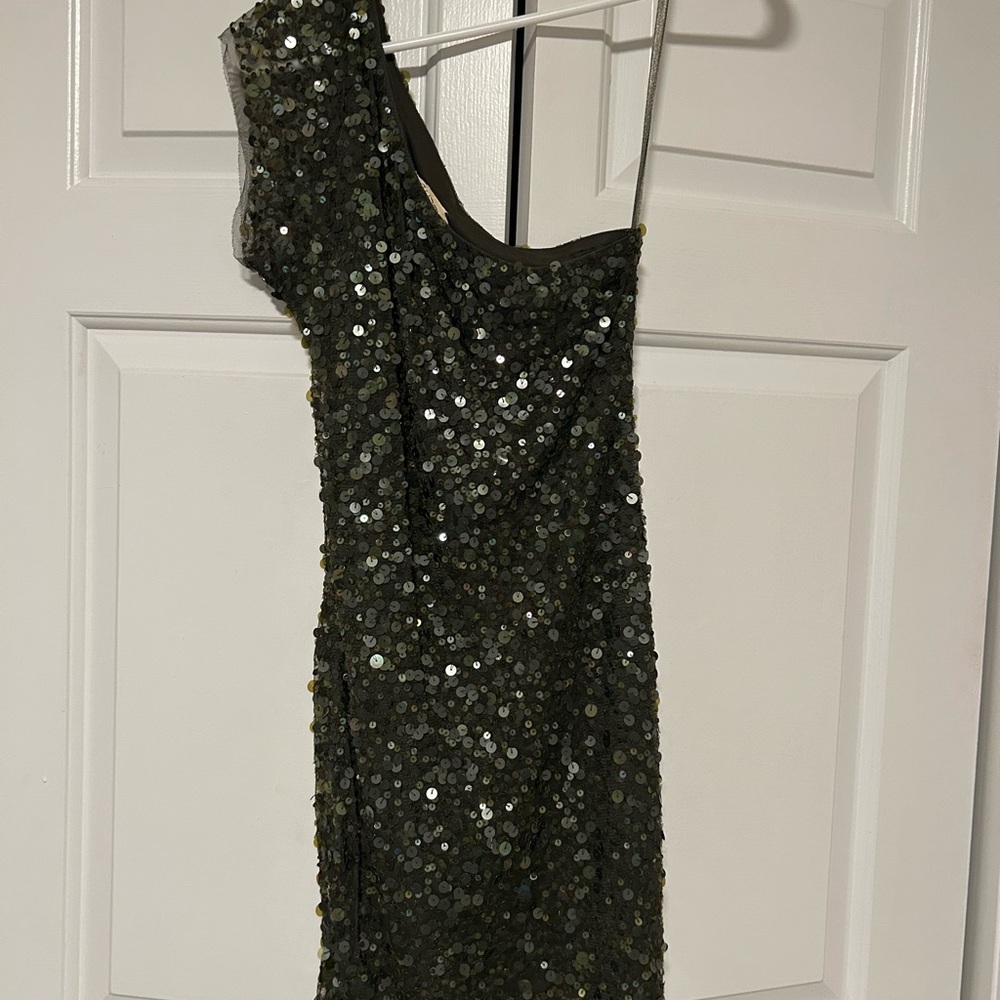 Arden B Black Sequin One-Shoulder Dress - Picture 5 of 5